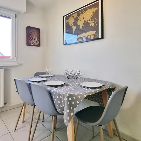 Au Rythme De La Cavalerie Centre & Terrasse