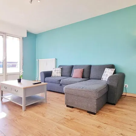 Au Rythme De La Cavalerie Centre & Terrasse Διαμέρισμα *