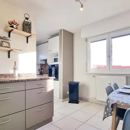 Διαμέρισμα Au Rythme De La Cavalerie Centre & Terrasse