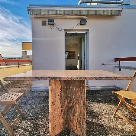 Lejlighed Au Rythme De La Cavalerie Centre & Terrasse *